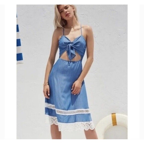 Lovers & Friends Chambray Midi Dress Size Small Tie Front Tencel Cutout Waist - Picture 2 of 11